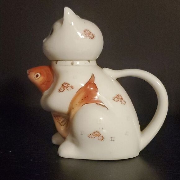 Cat Fish Chinese Teapot Handpainted - Picture 5 of 7